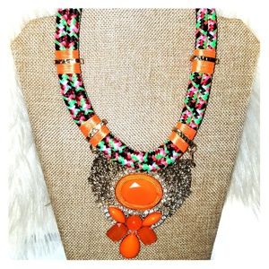 Trendy necklace